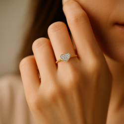 Anel Ouro 18K Coração Com Zircônia Branca
