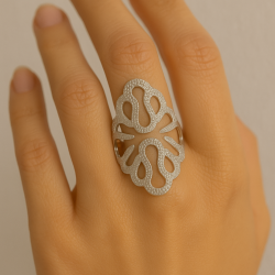 Anel Ouro 18K Flor Losango