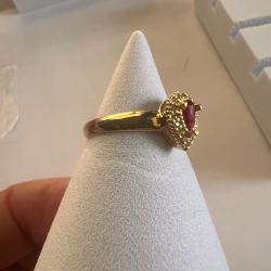 AN.AU.AMA.GOTA ZIRCONIA VERMELHA