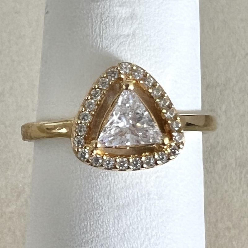 Anel Ouro 18K Triangular Com Moldura