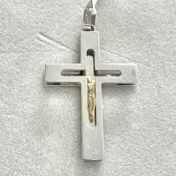 Pingente Ouro Branco 18K Cruz Com Cristo Em Ouro Amarelo